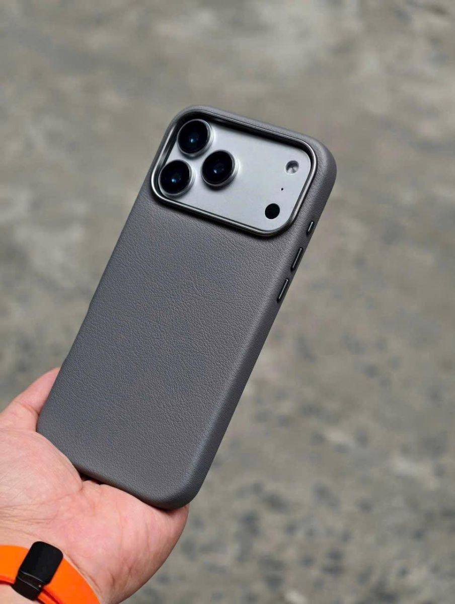 ỐP LƯNG IPHONE 17 PRO/ 17 PRO MAX LE PRIUS